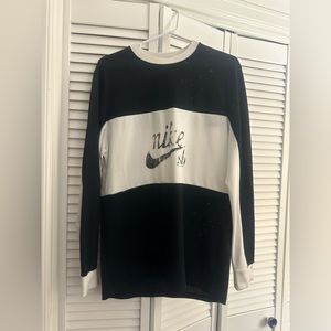 Nike jersey shirt medium